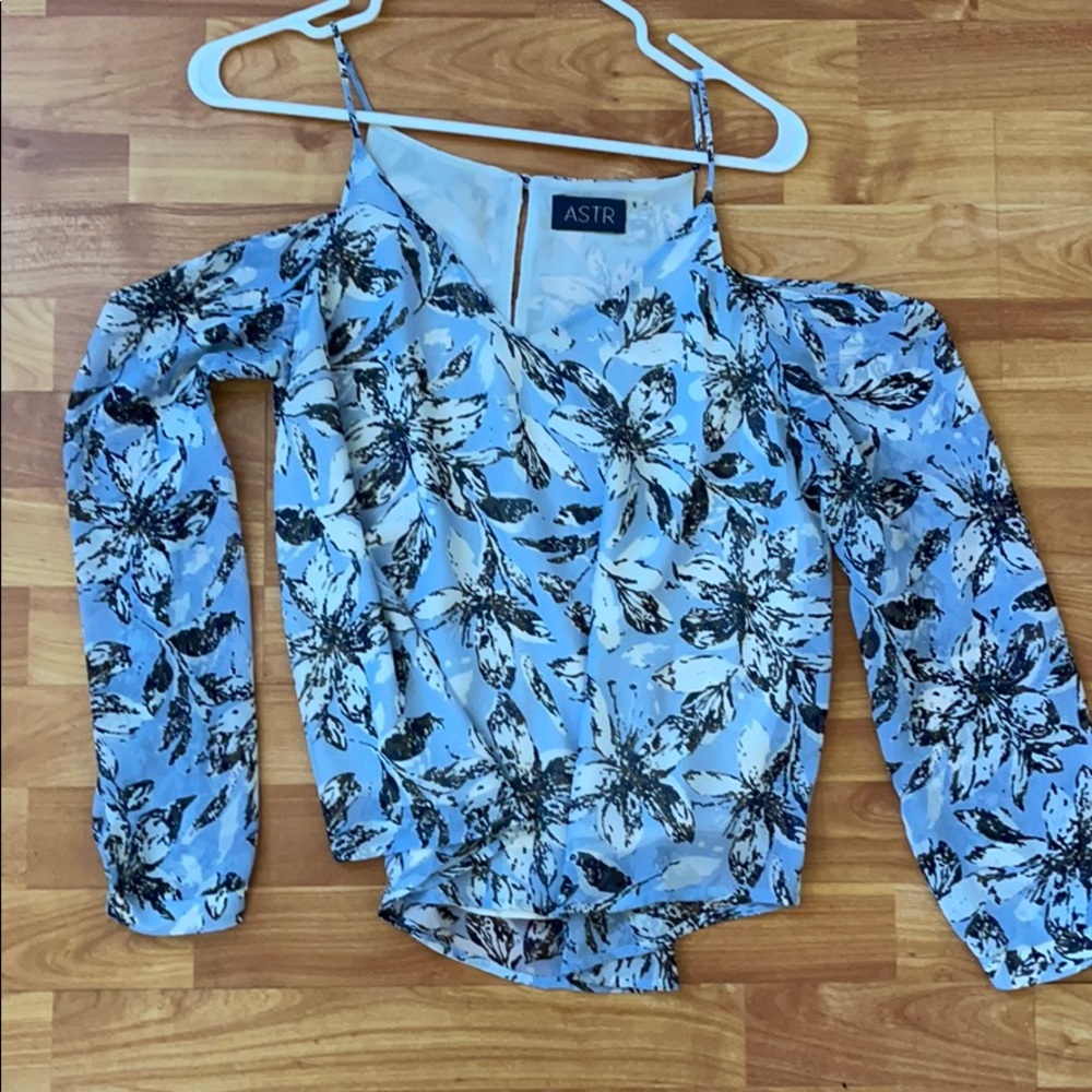 Astr floral top